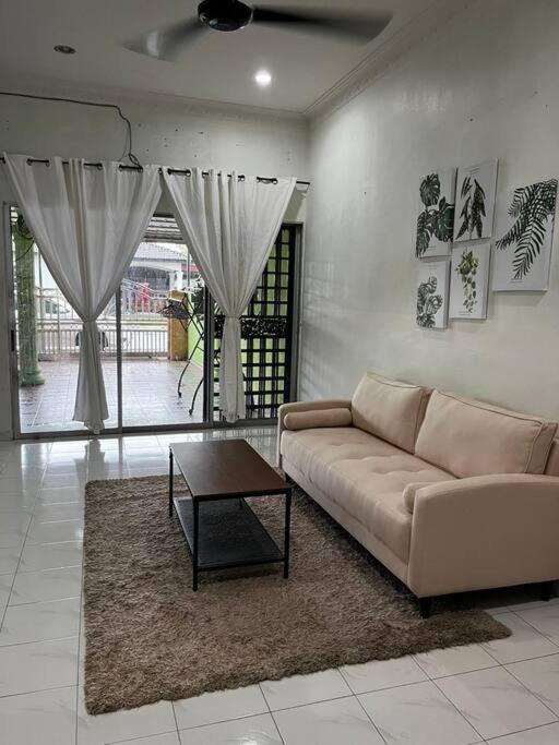 Manjung Modern + Cozy Terrace Home Lumut Exterior foto